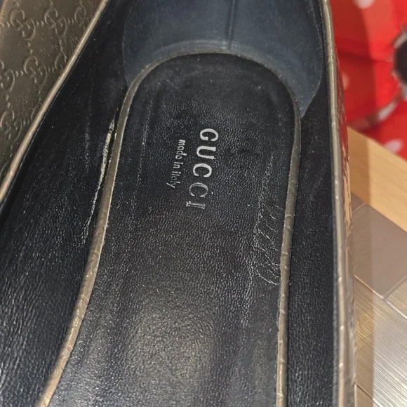 Gucci Metallic Gray Peep-Toe Flats - Picture 6 of 11